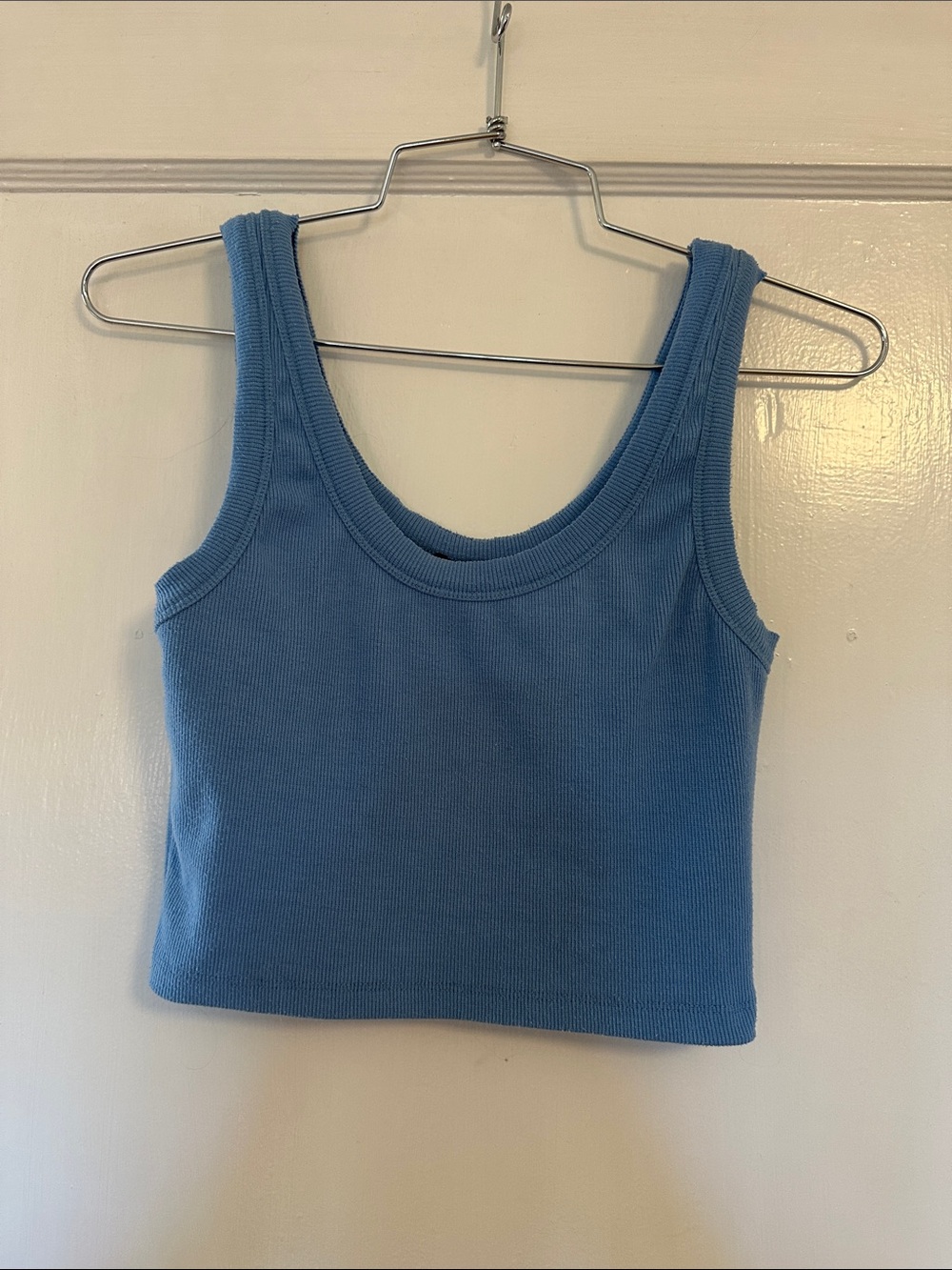 Signature8 Blue Ribbed Scoop Crop Tank